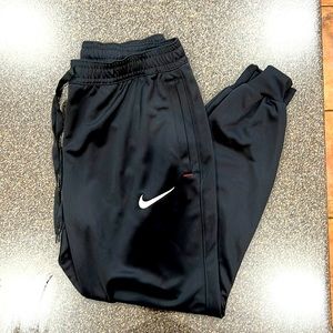 Nike Academy Joggers - Mens L